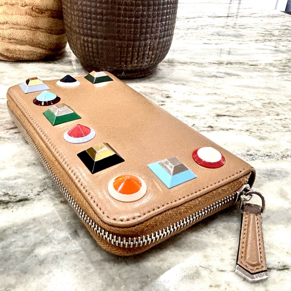 Fendi Authentic Beige Leather Rainbow Studs Zip Continental Wallet
